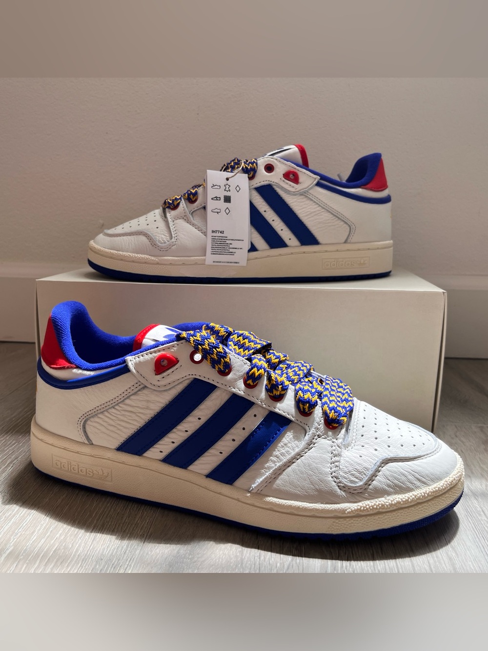 Adidas Centennial RM
